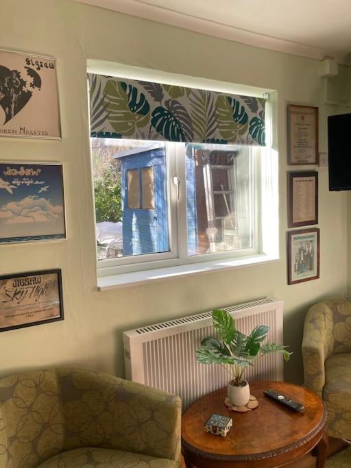 The Studio, Ascot *
